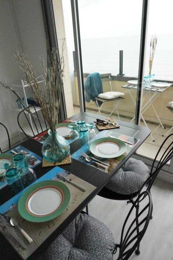 Belle Vie Vue Dominante Mer Et Plage - Appartement 2 A 4 Personnes Cabourg Esterno foto